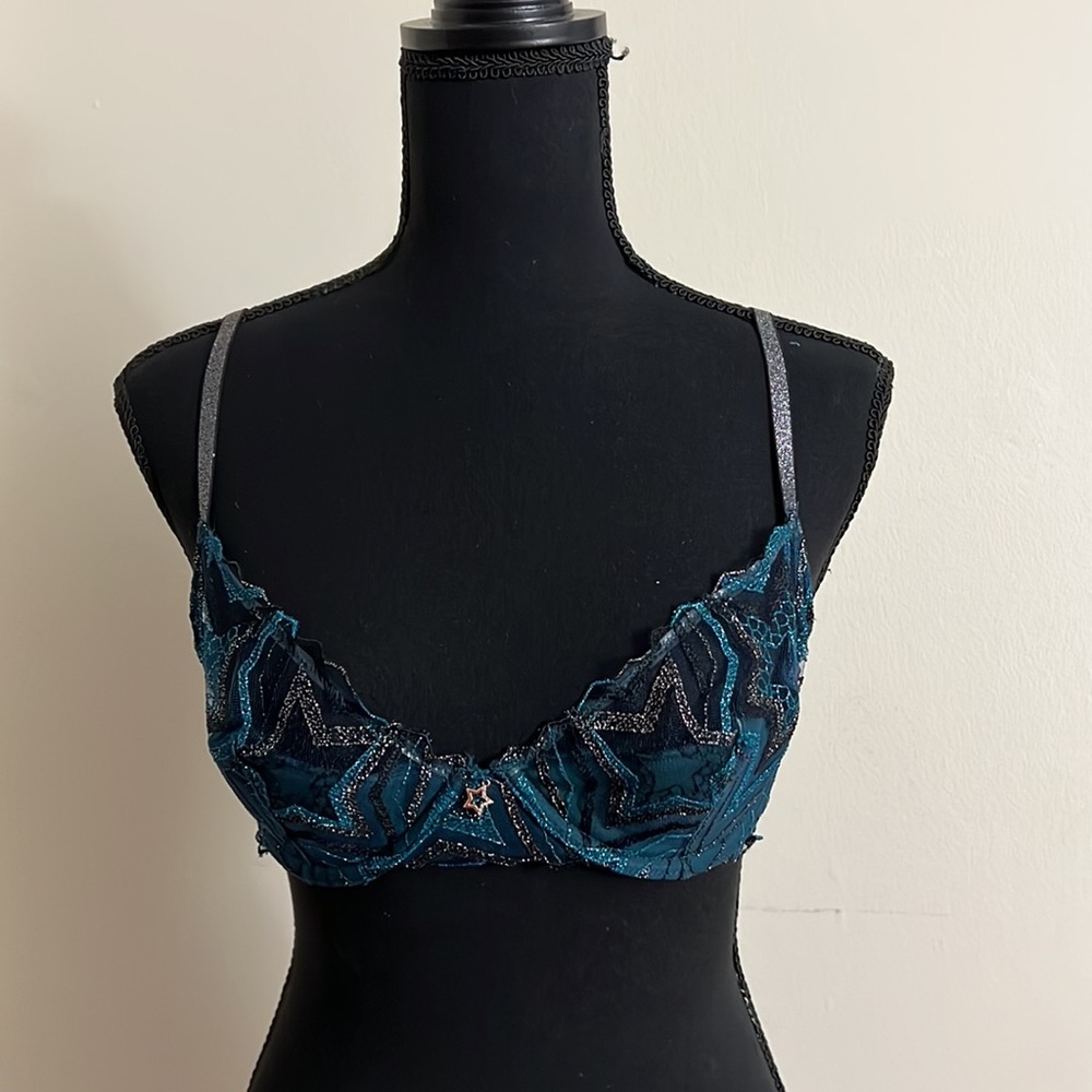 🆕SAVAGE X FENTY Blue Half Cup Plunge Bra - Size: 34C - Picture 6 of 10
